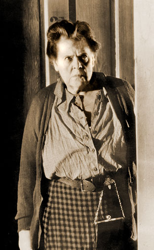 1930-31 (4th) Best Actress: Marie Dressler 1930-31 (4th) Best Actress: Marie Dressler